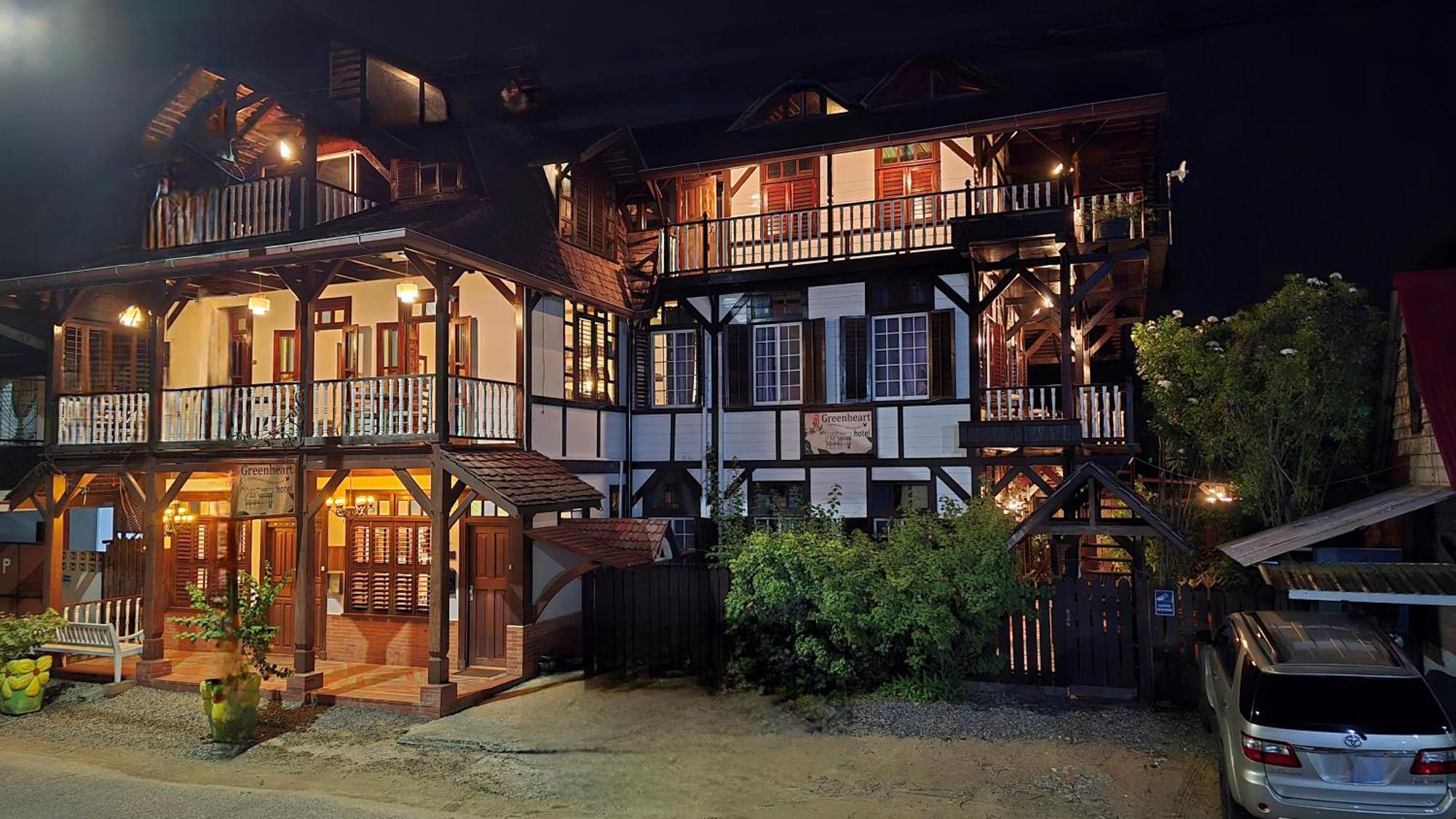 Greenheart Boutique Hotel Парамарибо Экстерьер фото